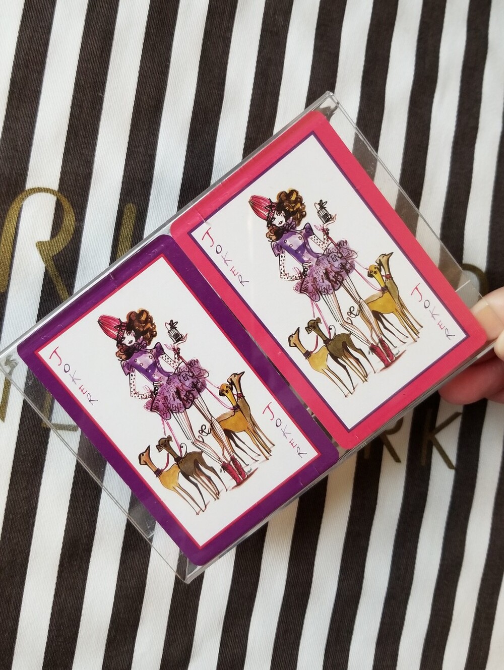 ❗Henri Bendel Playing Cards in Acrylic Display❗